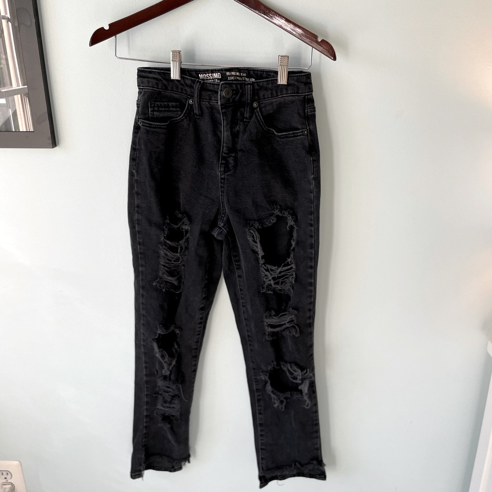 Black mom jeans